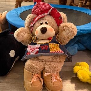 Vintage The Country Bears Mary Louise 1985 19" Plush Teddy Bear